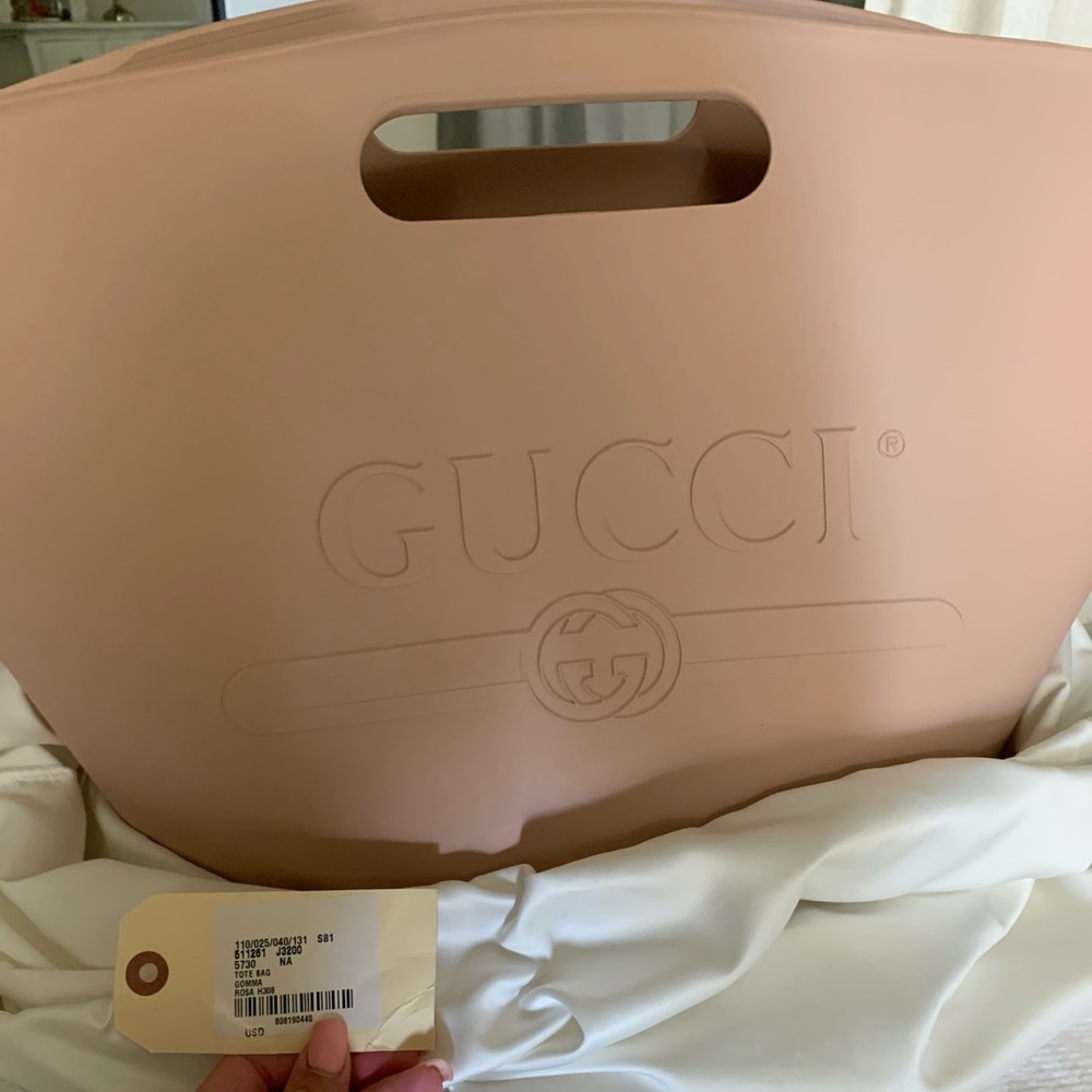 COPY - Brand new Gucci beach tote